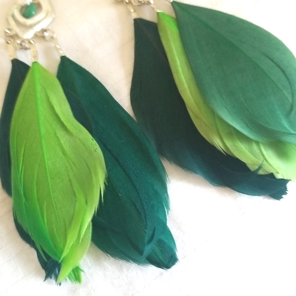 Silver Green Feather Earrings - Picture 3 of 4